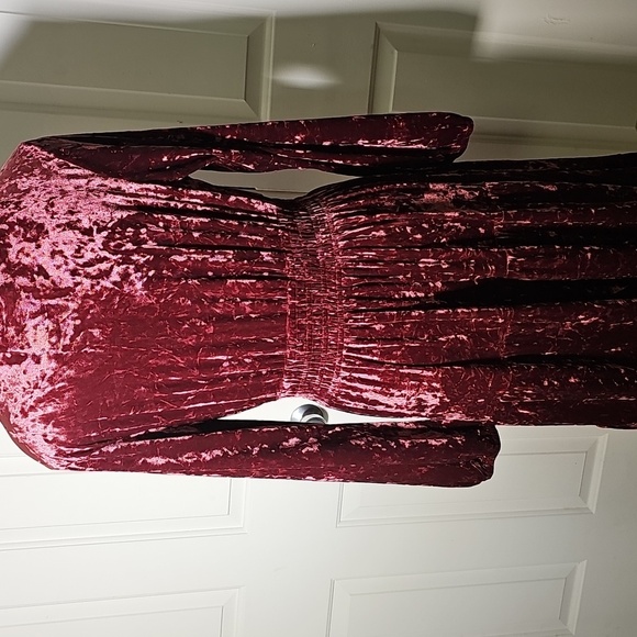 Belle BOHO, Kim Gravel Crushed Velvet Tiered Long Sleeve Dress. Meduim P SIZE PM - Picture 9 of 14